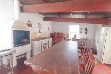 Casa para alugar com 5285m², 3 quartos e 8 vagasCasa 2