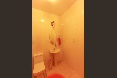 Casa para alugar com 5285m², 3 quartos e 8 vagasLavabo