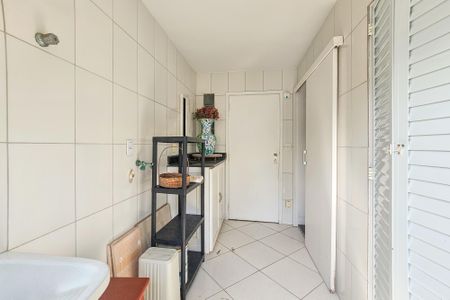 Apartamento para alugar com 200m², 2 quartos e 1 vagaÁrea de serviço