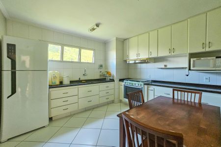 Apartamento para alugar com 200m², 2 quartos e 1 vagaCozinha