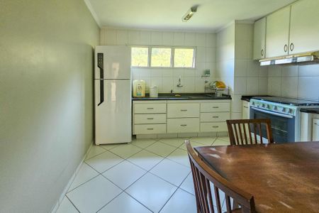 Apartamento para alugar com 200m², 2 quartos e 1 vagaCozinha