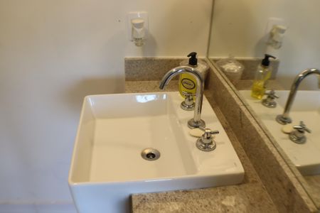 Apartamento à venda com 52m², 2 quartos e 1 vagaBanheiro