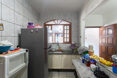 Casa à venda com 120m², 2 quartos e 2 vagasCozinha