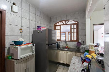 Casa à venda com 120m², 2 quartos e 2 vagasCozinha