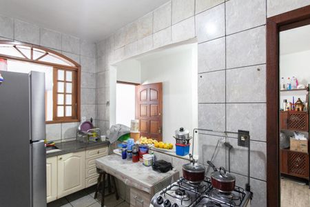 Casa à venda com 120m², 2 quartos e 2 vagasCozinha