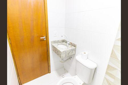 Apartamento à venda com 60m², 2 quartos e sem vaga Apartamento à venda com 60m², 2 quartos e sem vagaBanheiro
