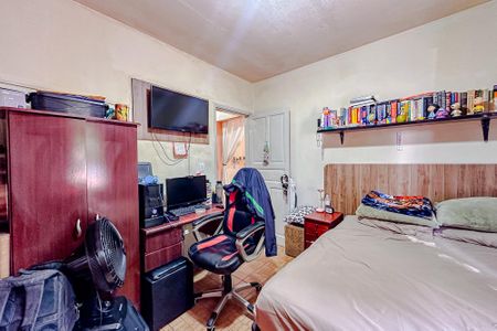 Casa à venda com 240m², 2 quartos e 2 vagasQuarto 2