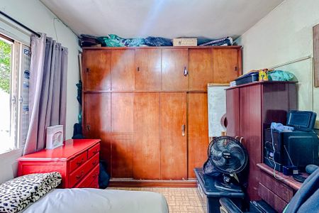 Casa à venda com 240m², 2 quartos e 2 vagasQuarto 2