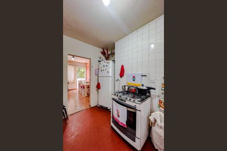 Casa à venda com 240m², 2 quartos e 2 vagasCozinha