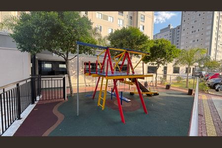 Apartamento para alugar com 50m², 2 quartos e 2 vagas Apartamento para alugar com 50m², 2 quartos e 2 vagasÁrea comum - Playground