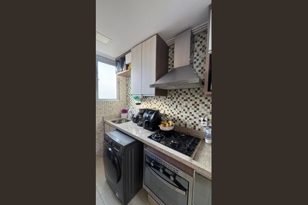 Apartamento para alugar com 50m², 2 quartos e 2 vagas Apartamento para alugar com 50m², 2 quartos e 2 vagasCozinha