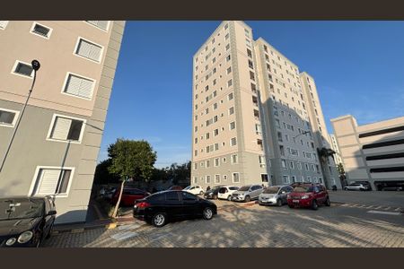 Apartamento para alugar com 50m², 2 quartos e 2 vagas Apartamento para alugar com 50m², 2 quartos e 2 vagasFachada do bloco