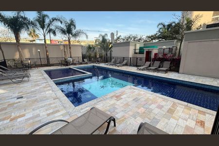 Apartamento para alugar com 50m², 2 quartos e 2 vagas Apartamento para alugar com 50m², 2 quartos e 2 vagasÁrea comum - Piscina