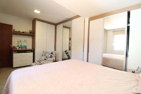 Casa para alugar com 350m², 4 quartos e 4 vagasSuíte 4