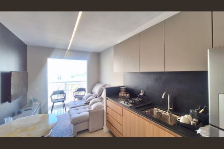 Sala/Cozinha de apartamento à venda com 2 quartos, 40m² em Barra Funda, São Paulo