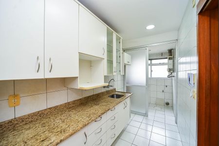 Apartamento para alugar com 80m², 3 quartos e 1 vaga Apartamento para alugar com 80m², 3 quartos e 1 vagaCozinha