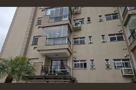 Apartamento para alugar com 80m², 3 quartos e 1 vaga Apartamento para alugar com 80m², 3 quartos e 1 vagaFachada do Bloco