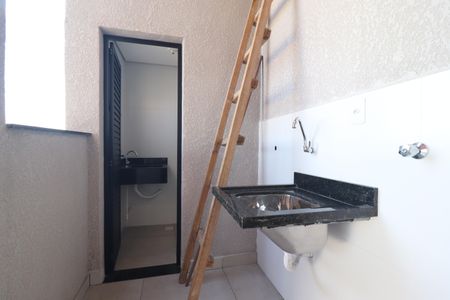 Apartamento para alugar com 80m², 2 quartos e 1 vagaÁrea de Serviço