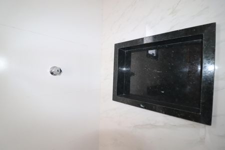 Apartamento à venda com 76m², 2 quartos e 1 vagaBanheiro Social