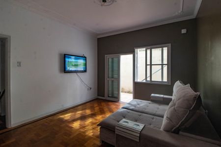 Apartamento à venda com 90m², 2 quartos e sem vagaSala