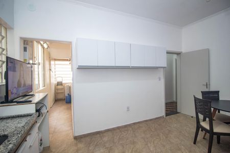 Apartamento à venda com 90m², 2 quartos e sem vagaCozinha