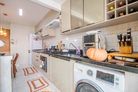 Apartamento à venda com 56m², 2 quartos e 1 vaga Apartamento à venda com 56m², 2 quartos e 1 vagaCozinha