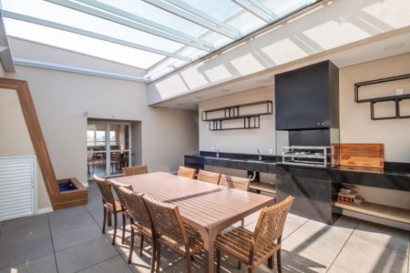 Apartamento à venda com 56m², 2 quartos e 1 vaga Apartamento à venda com 56m², 2 quartos e 1 vagaÁrea comum - Churrasqueira