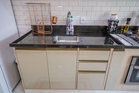 Apartamento à venda com 56m², 2 quartos e 1 vaga Apartamento à venda com 56m², 2 quartos e 1 vagaCozinha