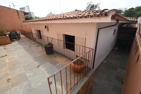 Casa para alugar com 170m², 3 quartos e 4 vagasQuintal