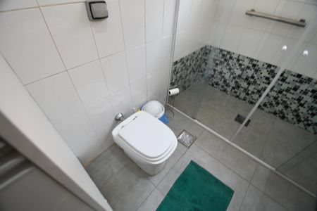 Casa para alugar com 170m², 3 quartos e 4 vagasBanheiro 2