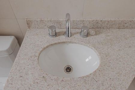 Apartamento para alugar com 298m², 4 quartos e 3 vagasBanheiro da Suíte 1