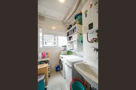 Apartamento à venda com 67m², 2 quartos e 1 vagaÁrea de serviço