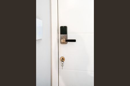 Apartamento à venda com 67m², 2 quartos e 1 vagaFechadura eletrônica