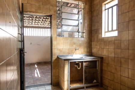 Casa à venda com 68m², 2 quartos e sem vaga Casa à venda com 68m², 2 quartos e sem vagaCozinha