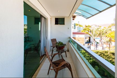 Casa para alugar com 600m², 5 quartos e 4 vagasVaranda