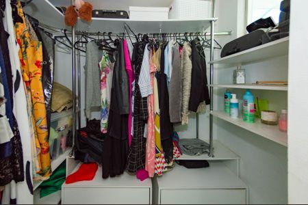 Casa para alugar com 600m², 5 quartos e 4 vagasCloset suíte 3