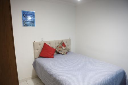 Casa à venda com 200m², 3 quartos e 2 vagasQuarto 2