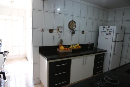 Casa à venda com 200m², 3 quartos e 2 vagasCozinha