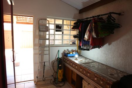 Casa à venda com 200m², 3 quartos e 2 vagasQuarto 4