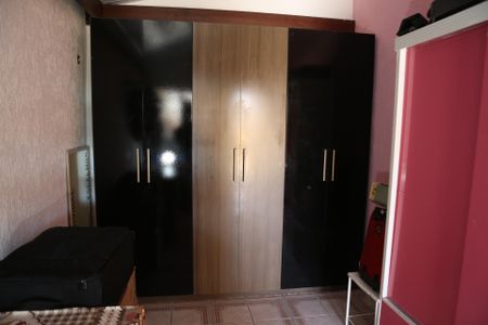 Casa à venda com 200m², 3 quartos e 2 vagasQuarto 4