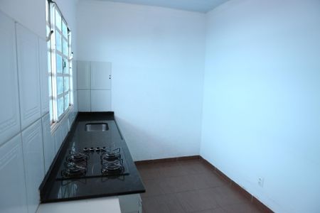 Casa à venda com 200m², 3 quartos e 2 vagasEdicula/Cuzinha