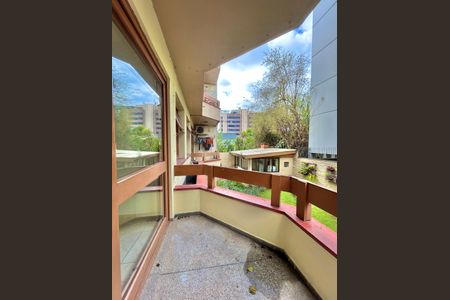 Apartamento à venda com 68m², 2 quartos e 1 vagaVaranda