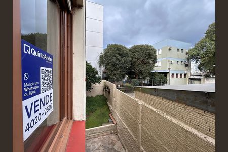 Placa de apartamento à venda com 2 quartos, 68m² em Rio Branco, Novo Hamburgo