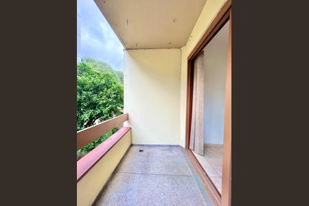 Apartamento à venda com 68m², 2 quartos e 1 vagaVaranda