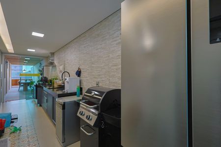 Apartamento à venda com 314m², 4 quartos e 5 vagas Apartamento à venda com 314m², 4 quartos e 5 vagasCozinha