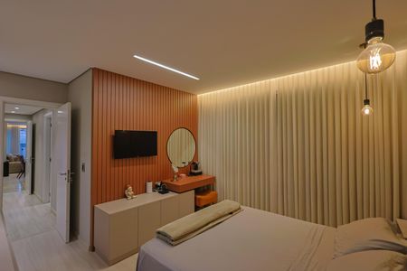 Apartamento à venda com 314m², 4 quartos e 5 vagas Apartamento à venda com 314m², 4 quartos e 5 vagas Suíte 1