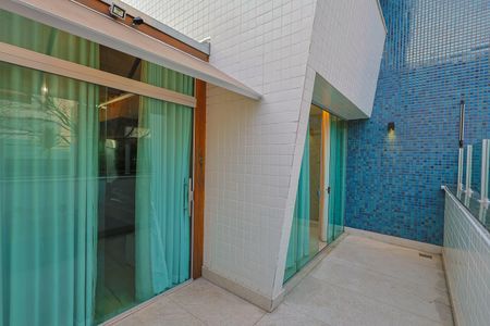 Varanda de apartamento à venda com 4 quartos, 314m² em Cidade Nova, Belo Horizonte