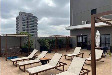 Studio para alugar com 24m², 1 quarto e sem vaga Studio para alugar com 24m², 1 quarto e sem vagaÁrea Comum - Piscina