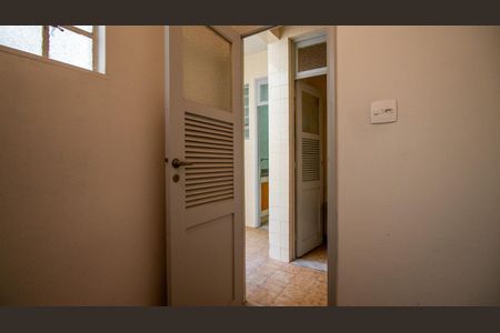 Apartamento à venda com 99m², 4 quartos e sem vagaQuarto de Serviço