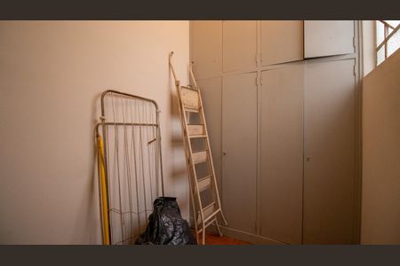 Apartamento à venda com 99m², 4 quartos e sem vagaQuarto de Serviço